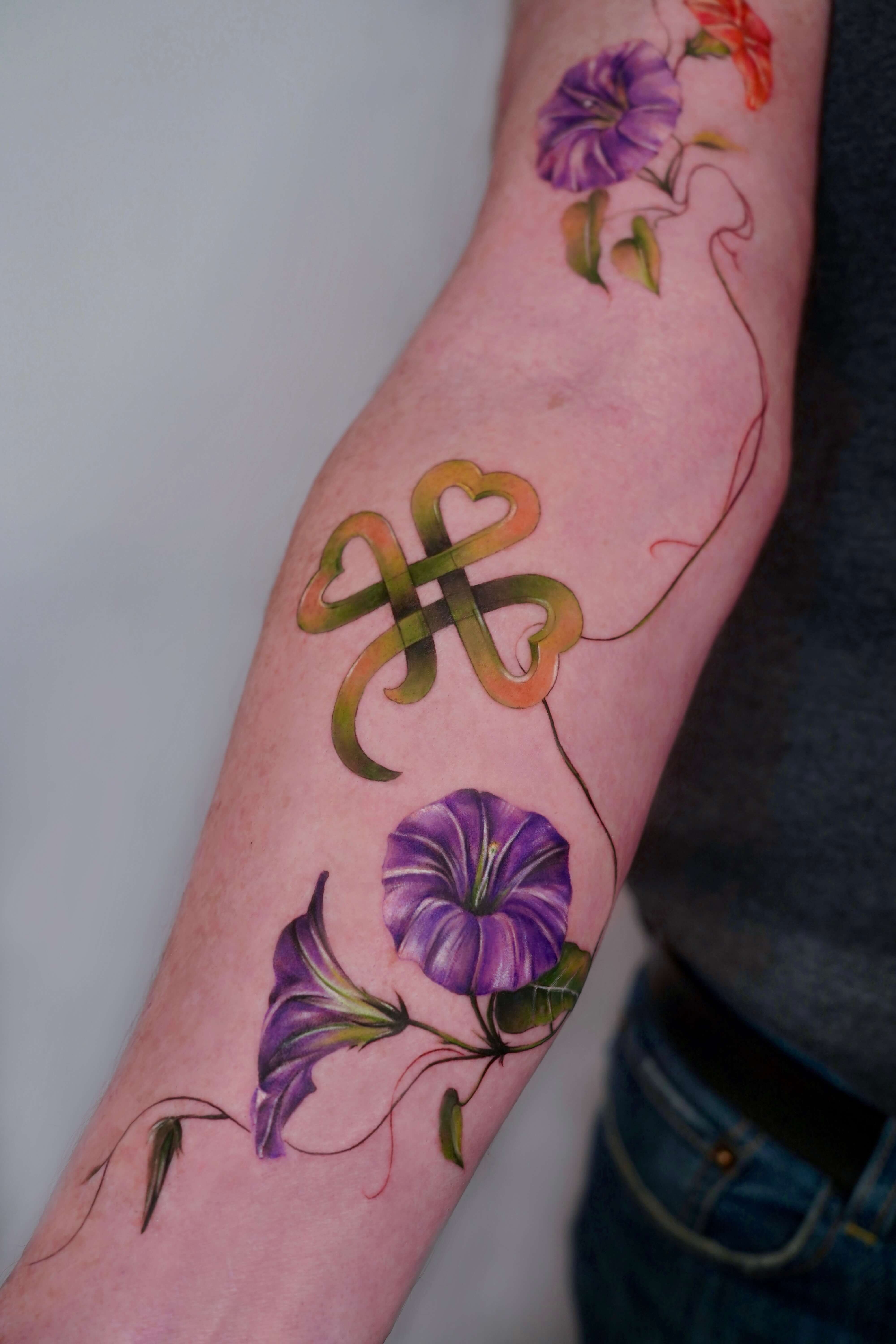 Tattoo left 15